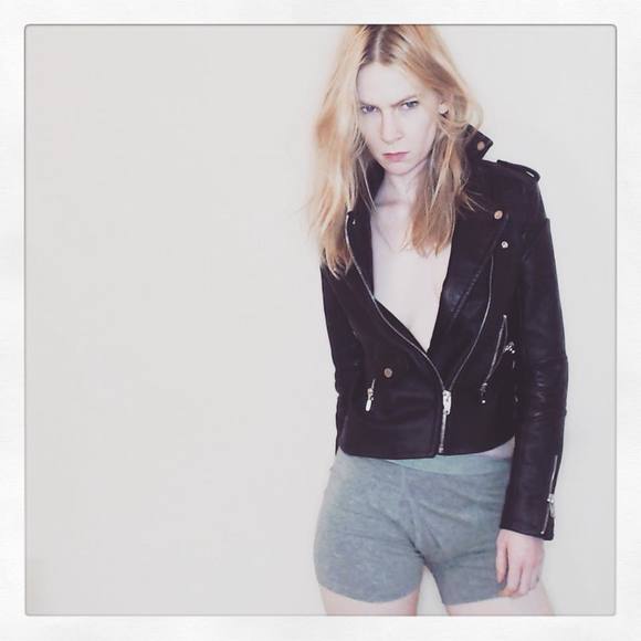 Meet your Posher, Rachbot - Picture 1 of 1